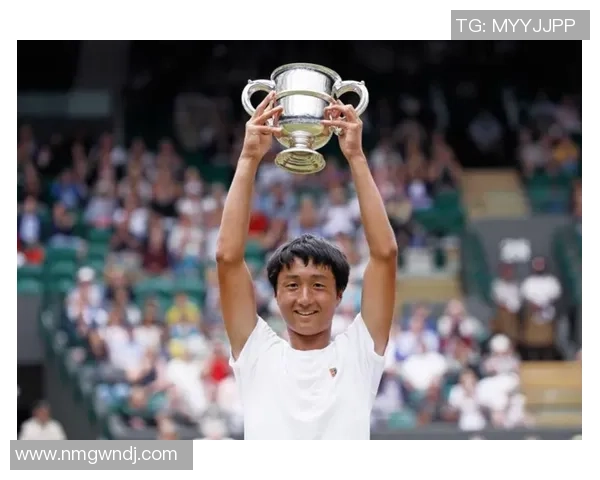 深圳网球队以83分稳居世锦赛积分榜首位展现强劲实力