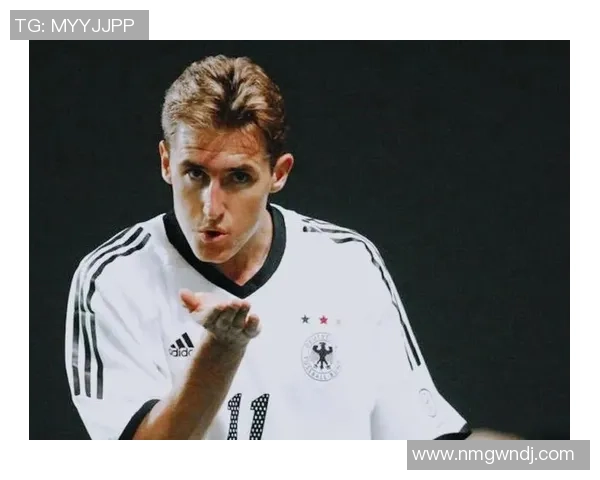 足球明星阿萨尔的传奇之路与辉煌成就探秘 足球明星阿萨尔的传奇之路与辉煌成就探秘