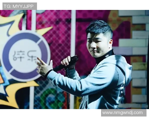 长沙足球明星赛盛况空前罗纳尔多亲临助阵点燃激情之夜 长沙足球明星赛盛况空前罗纳尔多亲临助阵点燃激情之夜